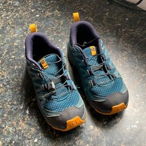 Salomon kids sneaker